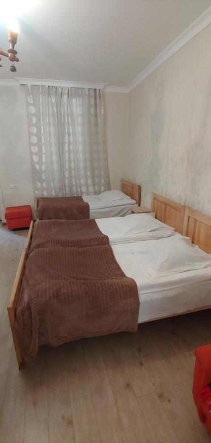 מסטיה Ailama Guesthouse מראה חיצוני תמונה