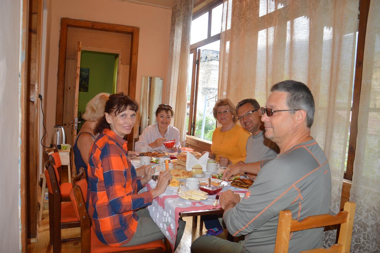 מסטיה Ailama Guesthouse מראה חיצוני תמונה